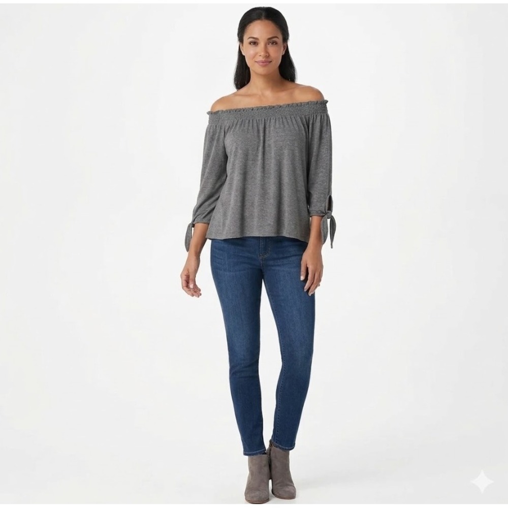 New White House Black Market Large Gray Off Shoulder Smocked Stretch Knit Top